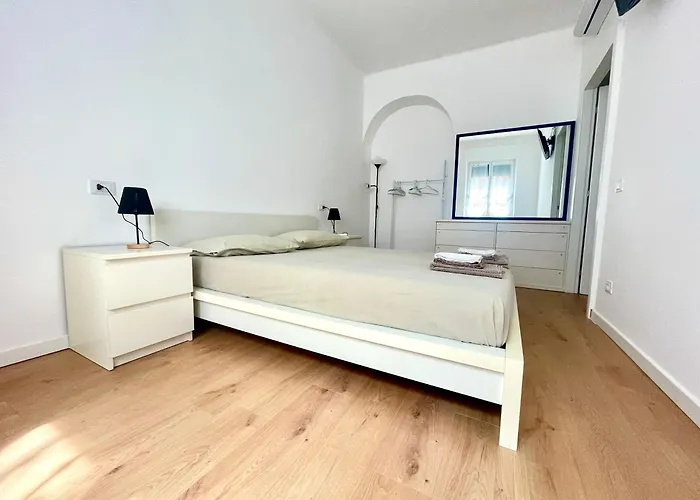 La Casa Di Mariposa * Sanremo